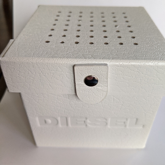 Mega Chief Chronograph Black Stainless Steel - Picture 4 of 5